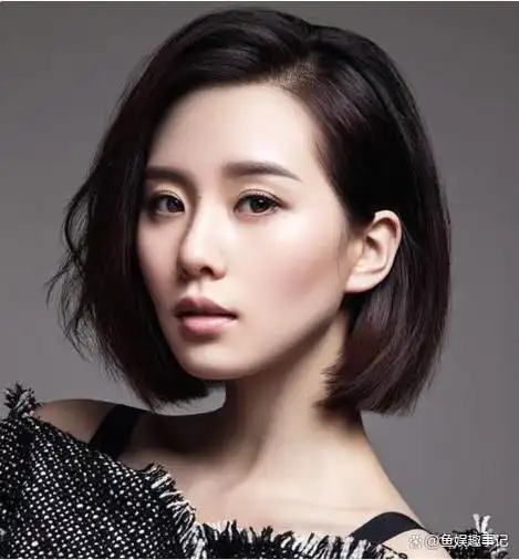 刘诗诗在事情酝酿了很长时间后才澄清,被推至风口浪尖.