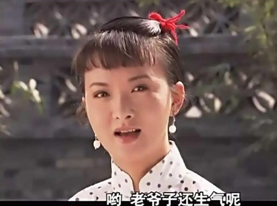 原创《大宅门》第一部与第二部香秀的差别,二者性格已经完全割裂了!