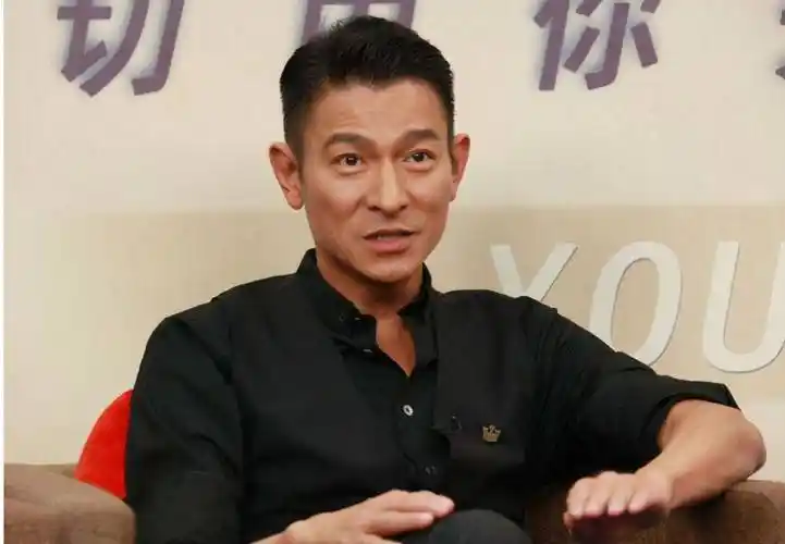 当年刘德华在东北遭辱,向华强解决不了,赵本山救其于水火_大叔_时候