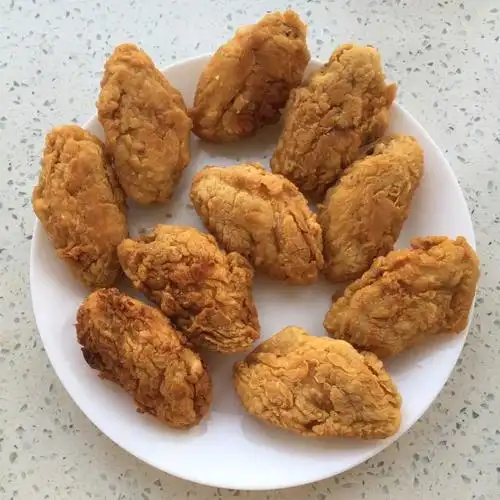 喜欢吃货的笑脸做的肯德基炸鸡翅