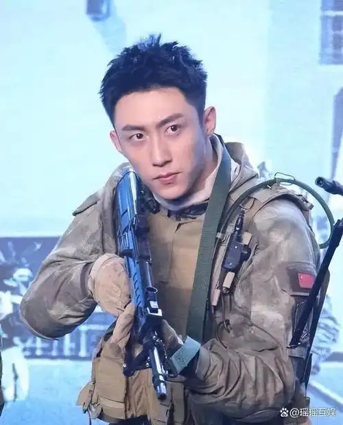 黄景瑜反击!揭秘王雨馨背后"资本大佬",真相终于大白