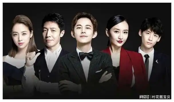 《向往的生活》中,欧阳娜娜和妹妹张子枫的感情太好了,她出来问何炅何