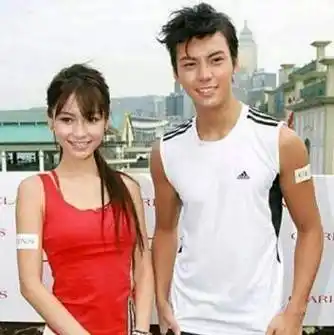 陈伟霆公布恋情了!男有才,女有颜值;网友:很般配_宋茜_祝福_事情