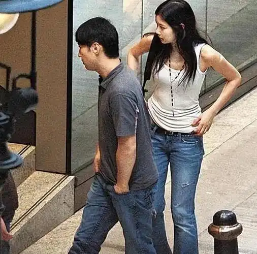 离婚11年后回头再看黎明和乐基儿二人境遇夫妻差距太明显