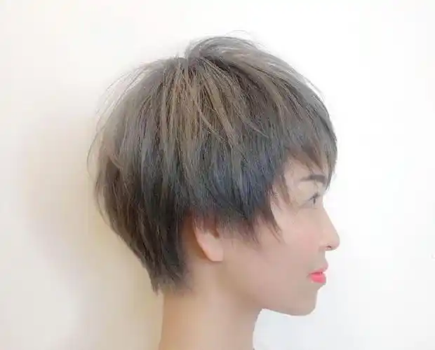 美爆了女士短发纹理烫发型图大全