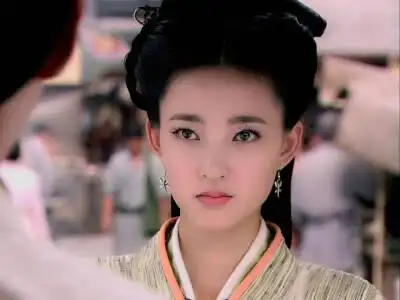 王丽坤《美人心计》【聂慎儿】秦楼复楚馆,身世本堪怜;利欲熏心前,弃