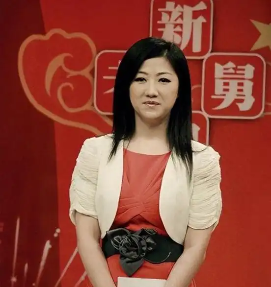 闻名主持人杨蕾:被土豆网老总甩了后,她的《新老娘舅》面临改动