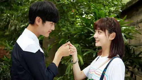 求女主角不虐的偶像剧,要温馨的,谢谢_百度知道