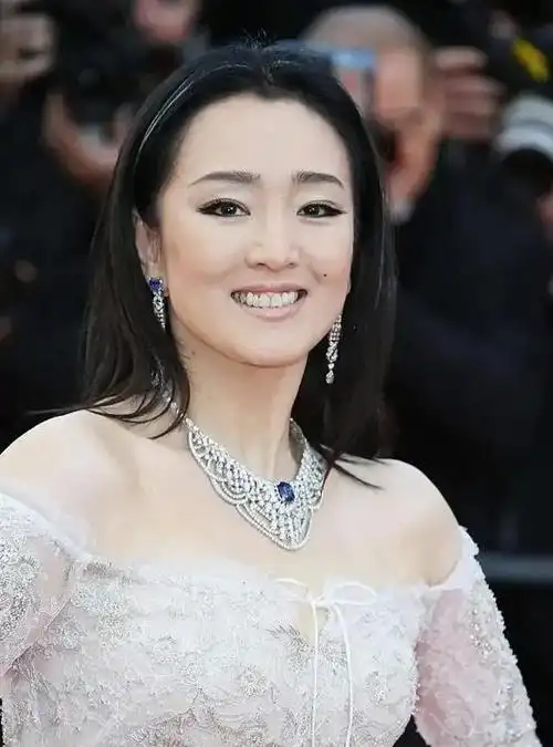 巩俐|蒋欣|刘亦菲|关晓彤_网易订阅