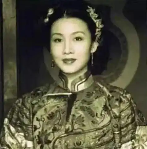 袁世凯的小女儿嫁给了曹锟的儿子门当户对的婚姻一地鸡毛