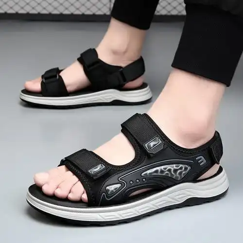 凉鞋男夏季新款潮流户外运动沙滩鞋男士休闲开车软底防滑凉鞋