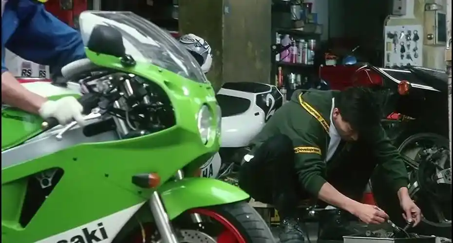 刘德华经典香港电影 烈火战车刘德华六七年没有鬼混,鬼才信