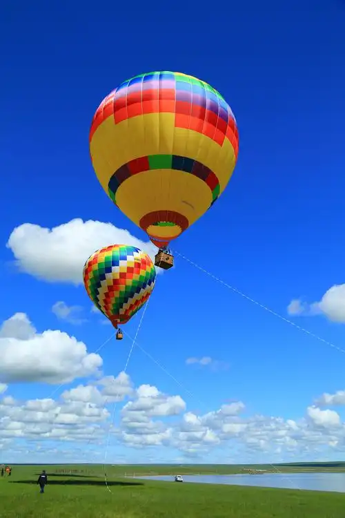 内蒙古呼伦贝尔市呼和诺尔旅游景区2021年6月11日试飞热气球圆满成功