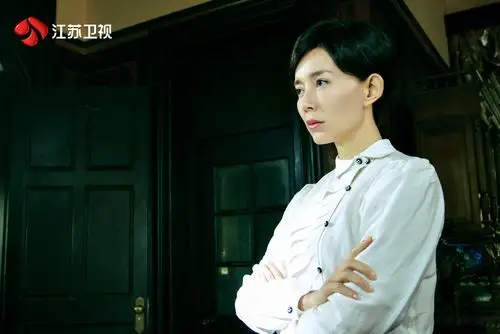 《红蔷薇》杨子姗首演谍战剧挑战三十年时间跨度 从偶像女主变女特工