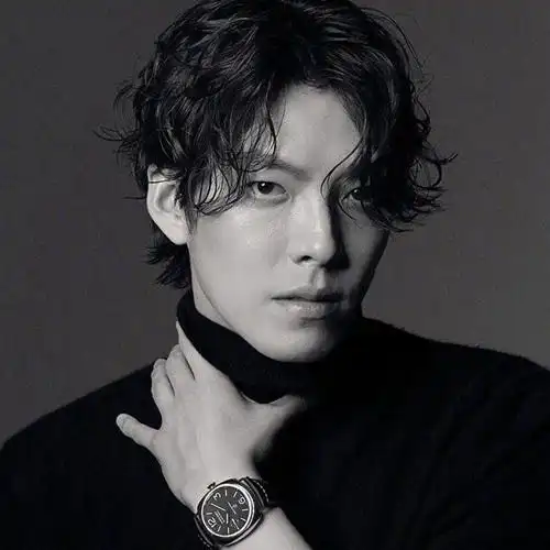 帅气明星男生头像图片,韩国明星金宇彬精选帅气头像大全