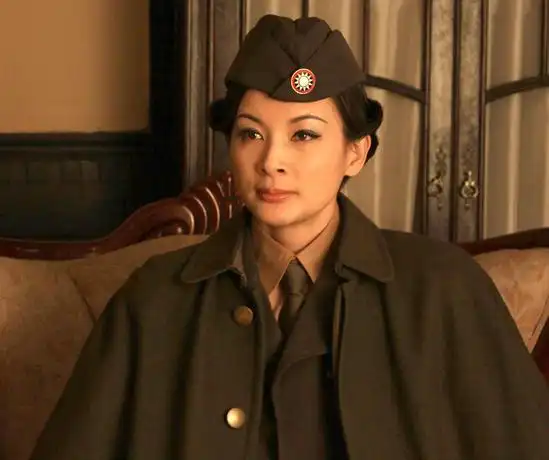 特殊行动靓丽军统女特工几次爱上地下党图