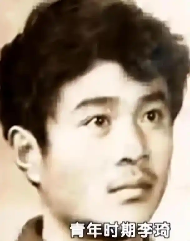 不顾医生劝阻抽2包烟顿顿8两白酒的演员李琦如今过得怎样