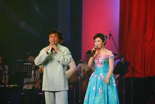 图文中歌榜红五月开唱成龙和刘媛媛