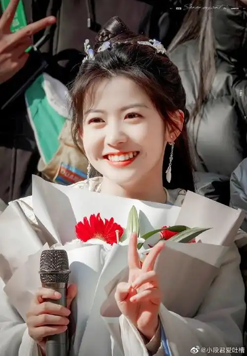 赖美云演的糖宝