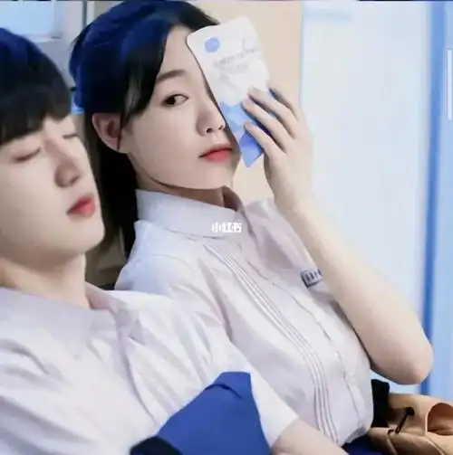 快入手周斯越和丁羡的情侣头像吧!(想要图的主页私信我哦)