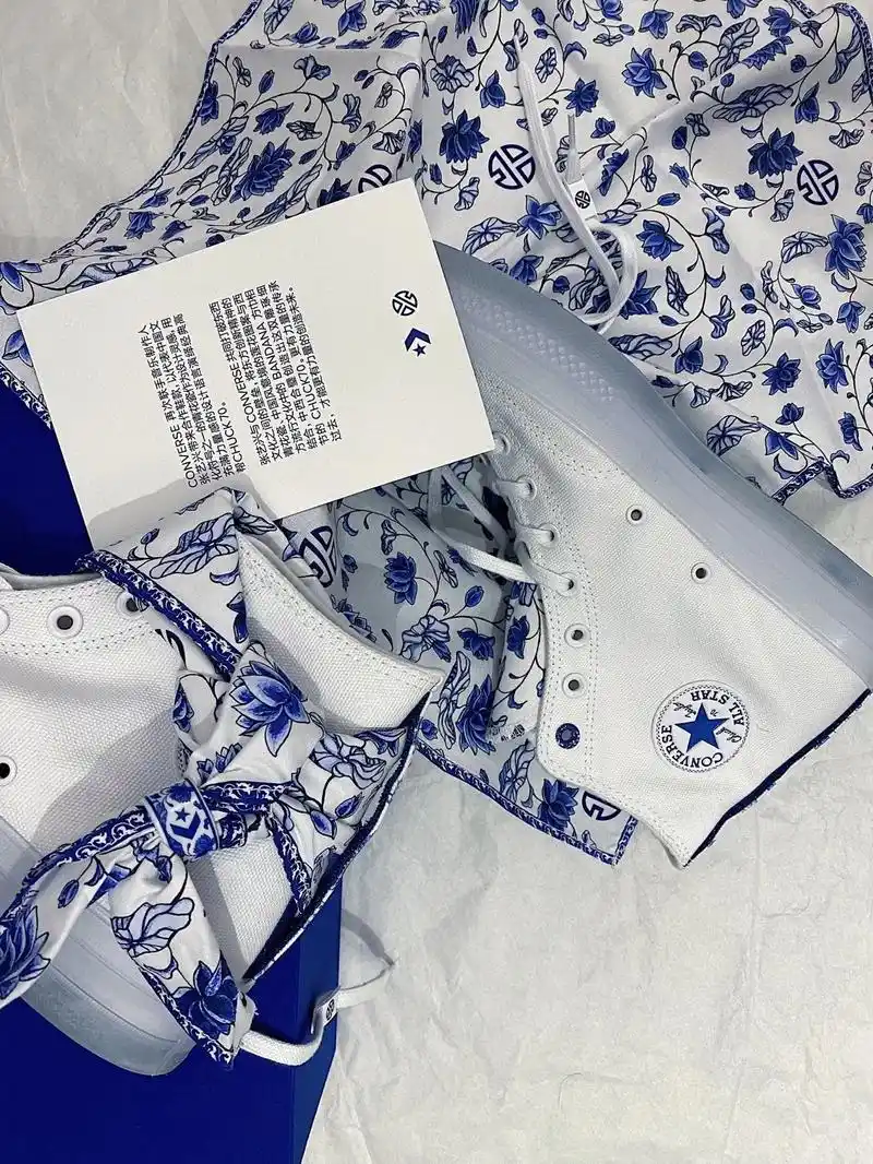 开箱|张艺兴联名青花瓷匡威 chuck 70纯欲风气质低胸夜 - 抖音