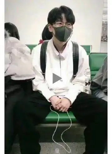 费启鸣,鹿晗,胡歌,为什么我的老公们都在戴这款口罩?