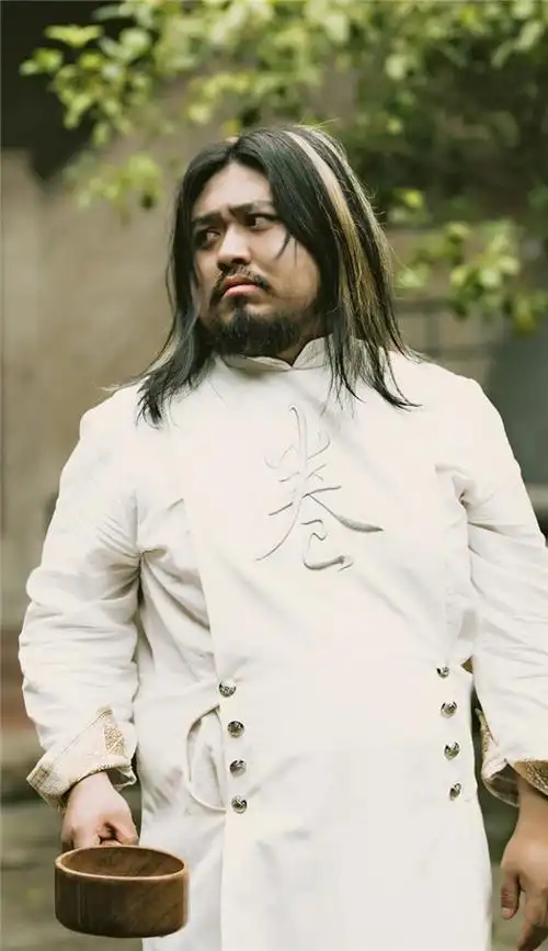 羞羞的铁拳破20亿王成思展现喜剧功力