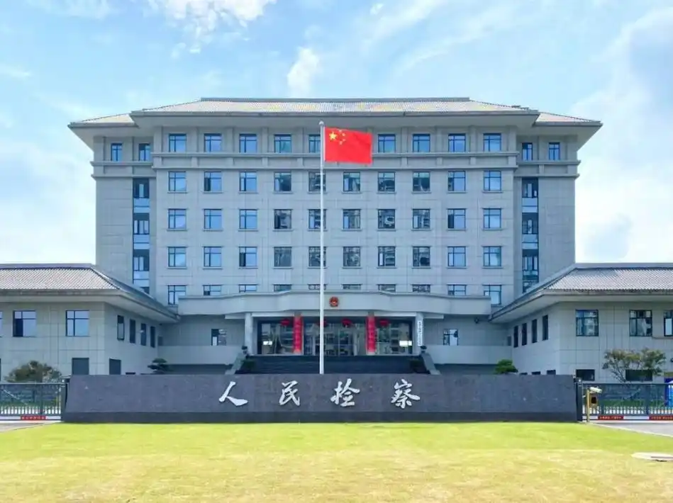 21年广东男子冒充"阴犬",与7名女子发生关系,赚了300万后被抓