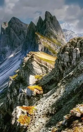 唯美大山自然风景高清图片壁纸