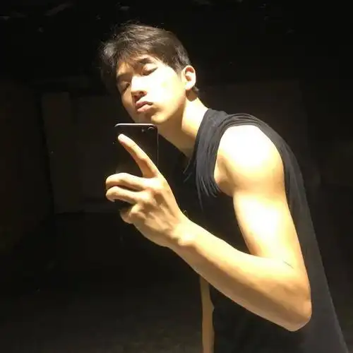 微信头像王安宇