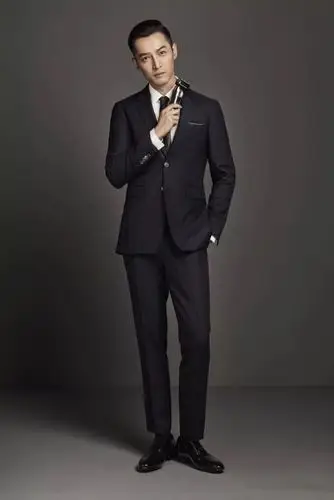 吴亦凡:188,胡歌:185,成龙:169:;女生到底有多在乎男生的身高问题?