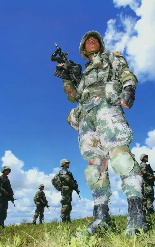 解放军精锐部队士兵_新浪图集_新浪网