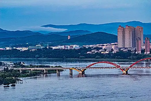 吉林省吉林市松花江外滩建筑景观