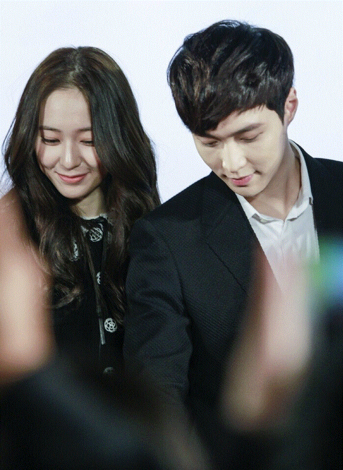 王一博《闭嘴爱吧》三天上映,张艺兴郑秀晶有吻戏,你站这对cp吗