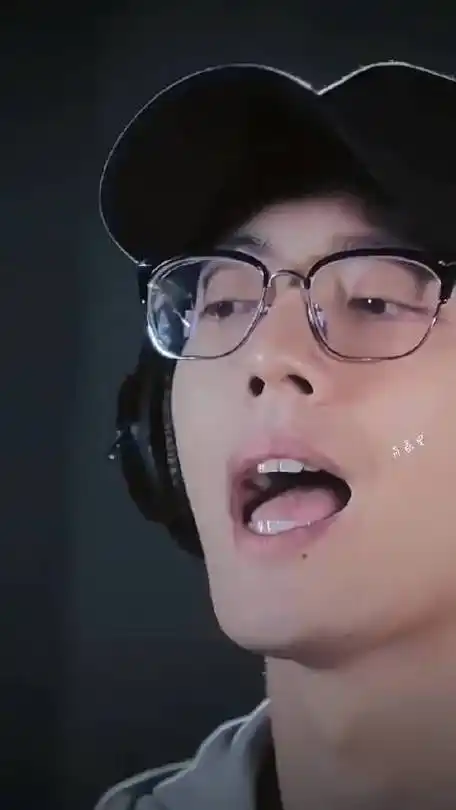 超燃舞台,神级现场~xz|肖战_新浪新闻