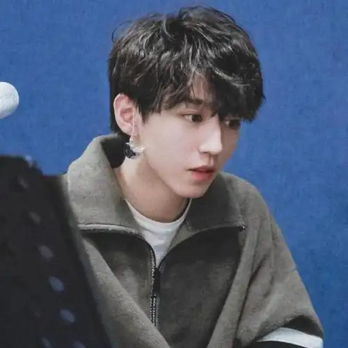 王俊凯头像精选‖"归来依旧是少年"