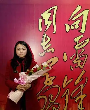 中国好人榜"助人为乐"好人付晶晶. 首席记者 罗嘉 摄