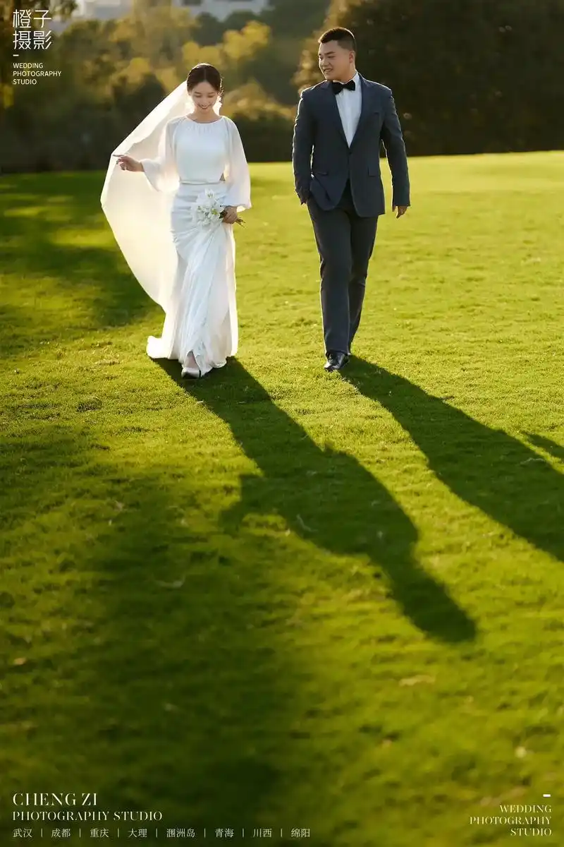 橙子摄影 武汉客照丨爱与影像系列 #武汉婚纱照 #婚纱照风 - 抖音