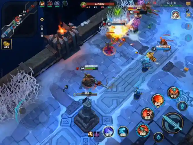 lol人群中七进七出