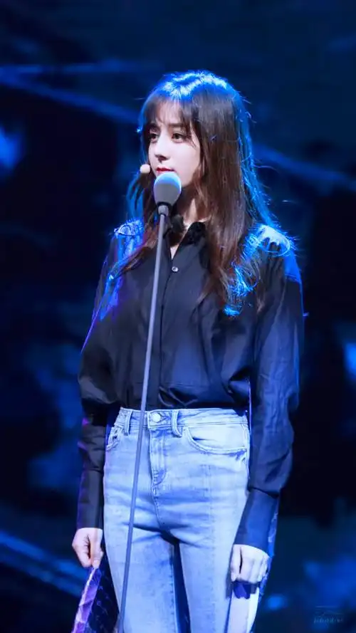 拿图扣一点赞 谢谢配合