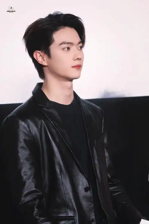 许凯 乐游原##许凯李嶷