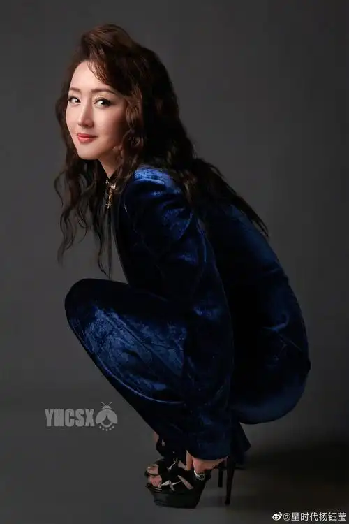 原创假杨钰莹某平台冒充本尊行骗,被骗大叔狂送3万多红包,终被抓