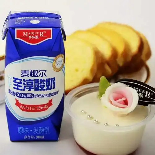 七果果新疆麦趣尔至淳酸奶礼盒装2