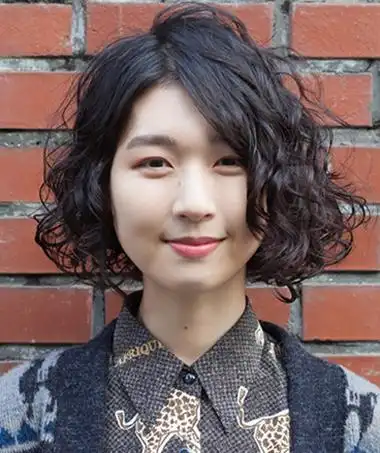 被完全姐妹推荐的蛋卷烫有何种魔力 爱蛋卷头发型是需要理由的