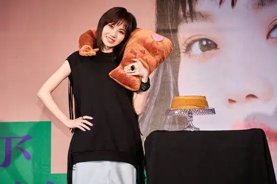 文慧如人生首场发片记者会用音乐证明自己值得被爱