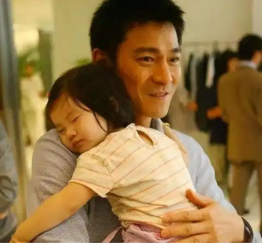 出生即赢在起跑线刘德华11岁独女住6亿豪宅或能继承数十亿身家