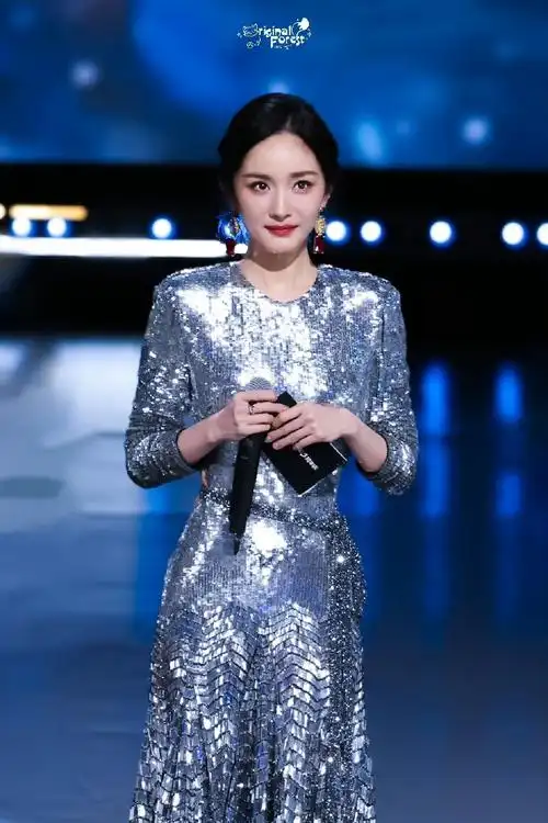 杨幂0912生日快乐##杨幂