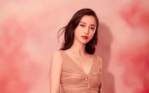 angelababy性感优雅写真桌面壁纸
