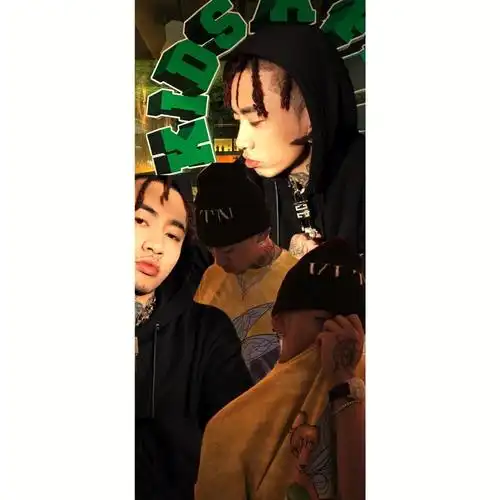 抠图壁纸马思唯