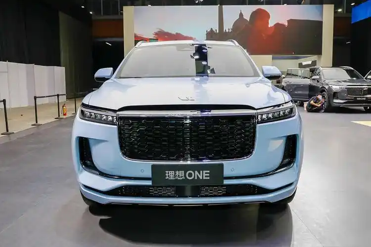 理想one壁纸_理想one_理想one车展图片_3/379张图片_理想onebaby blue